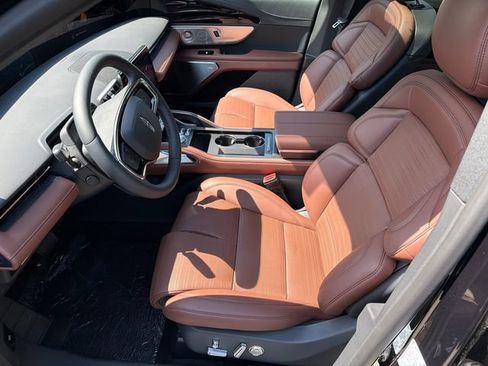New 2026 Lincoln Nautilus Reserve AWD/4WD image 10
