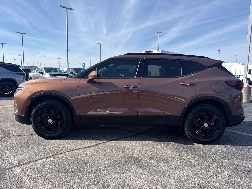Certified 2023 Chevrolet Blazer LT w/ Convenience Package AWD/4WD image 20