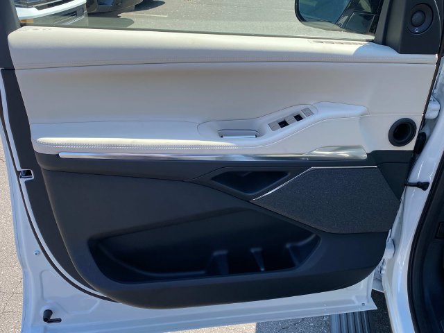 New 2027 Lincoln Navigator Reserve w/ Jet Appearance Package AWD/4WD image 11