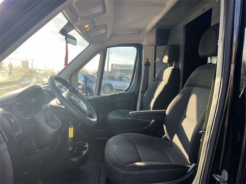Used 2017 RAM ProMaster 2500 image 16
