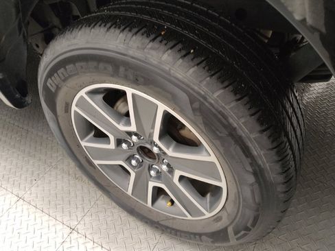 Used 2015 Ford F150 XLT w/ Equipment Group 302A Luxury image 31