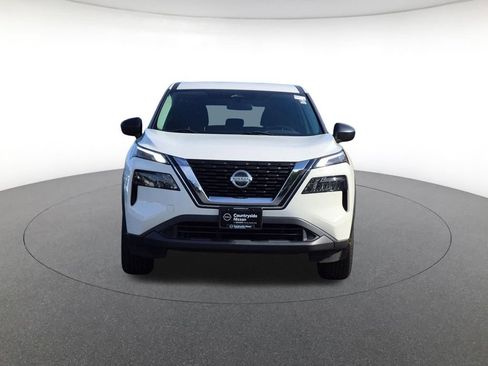 Used 2021 Nissan Rogue S FWD image 2