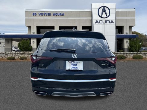 Certified 2025 Acura MDX FWD w/ Technology Package image 6