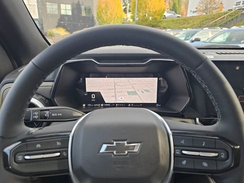 New 2025 Chevrolet Colorado ZR2 w/ ZR2 Bison Edition image 4