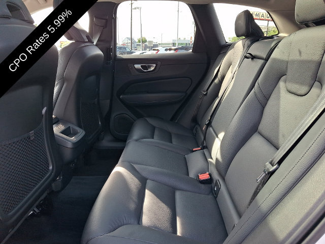 Certified 2024 Volvo XC60 B5 Plus w/ Protection Package Premier AWD/4WD image 12