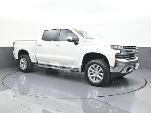 Used 2022 Chevrolet Silverado 1500 LTZ w/ Technology Package AWD/4WD image 19