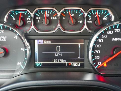 Used 2015 Chevrolet Silverado 1500 LT w/ Rally 2 Edition image 36