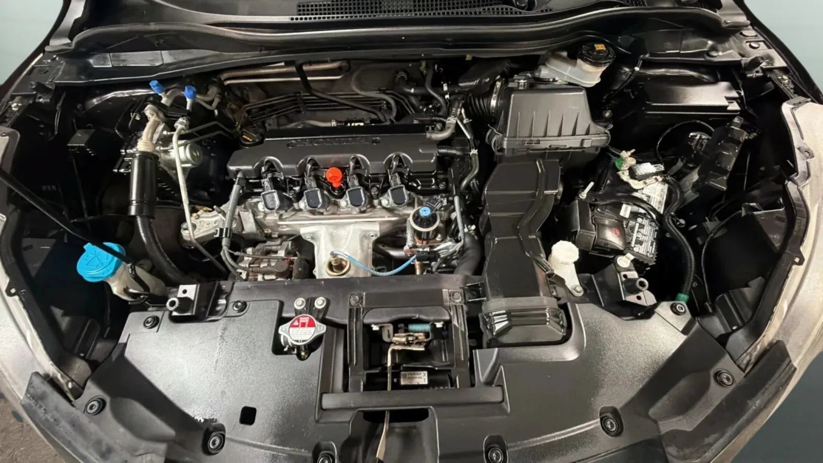 Used 2018 Honda HR-V EX image 24