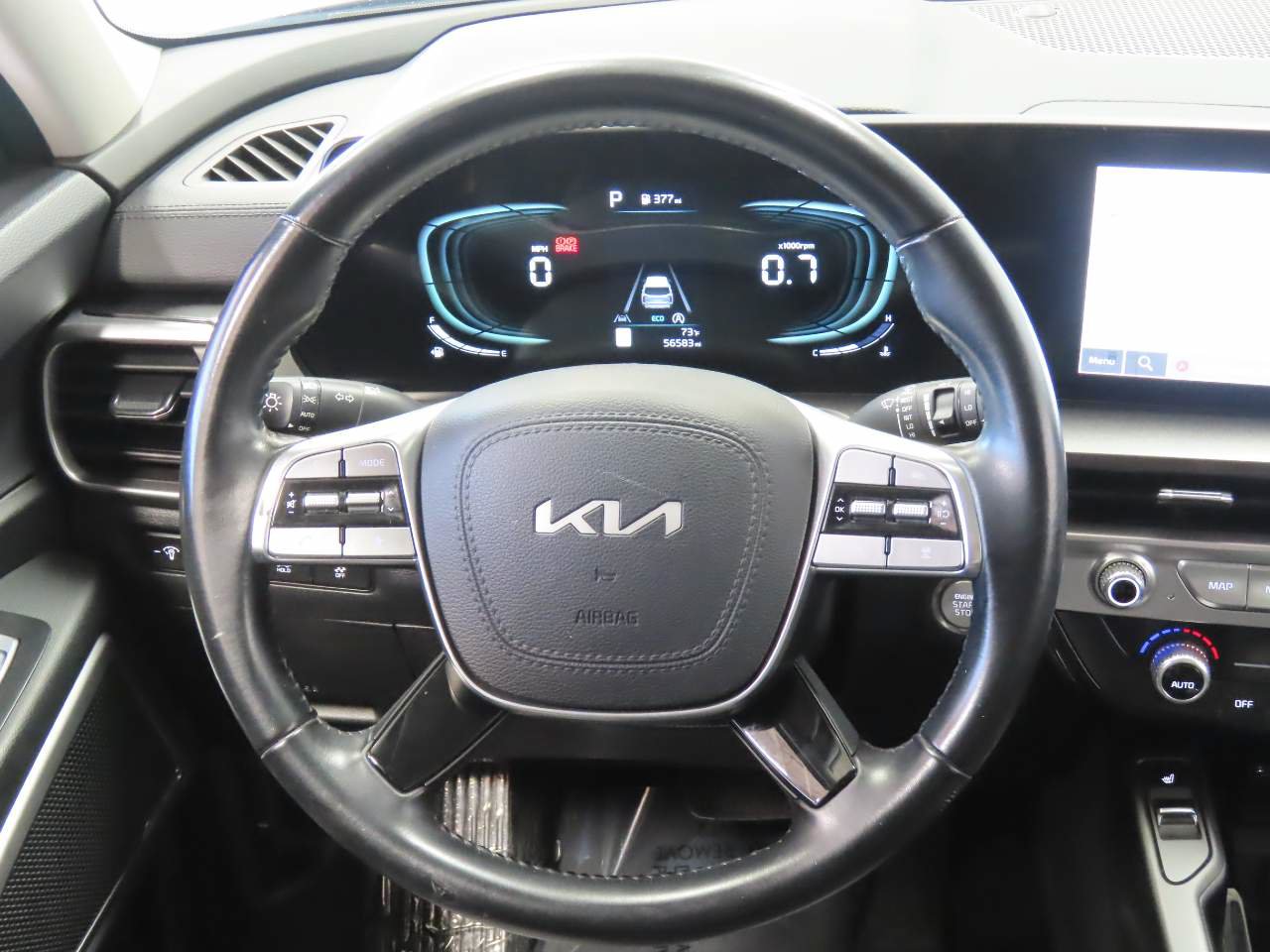 Used 2025 Kia Telluride S AWD/4WD image 12