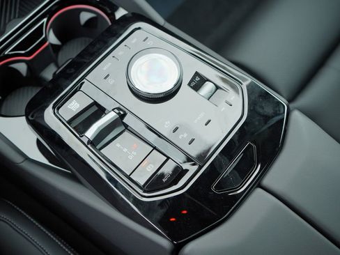 New 2026 BMW 530i w/ M Sport Package image 18