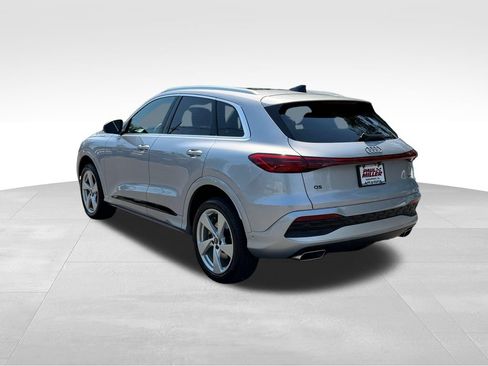 Used 2025 Audi Q5 Premium w/ Premium Plus AWD/4WD image 5