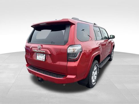Used 2021 Toyota 4Runner SR5 AWD/4WD image 3
