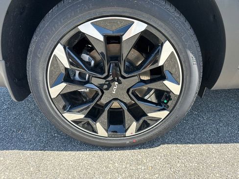 New 2025 Kia Sorento EX w/ Panoramic Sunroof Package image 17