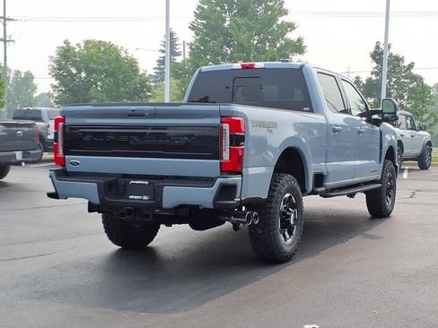New 2026 Ford F350 Platinum w/ Tremor Off-Road Package AWD/4WD image 4