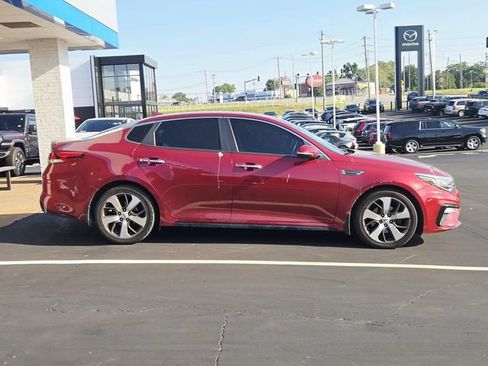 Used 2020 Kia Optima S FWD image 2