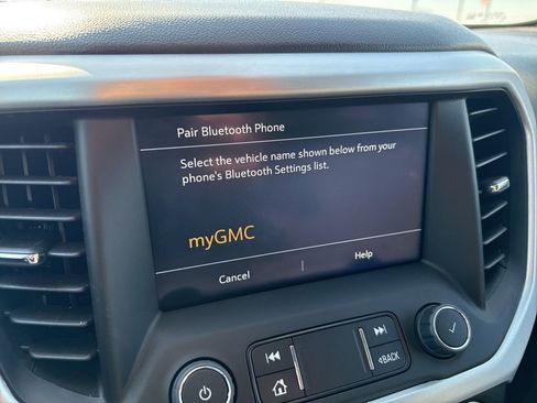 Used 2023 GMC Acadia SLE w/ Driver Convenience Package image 25