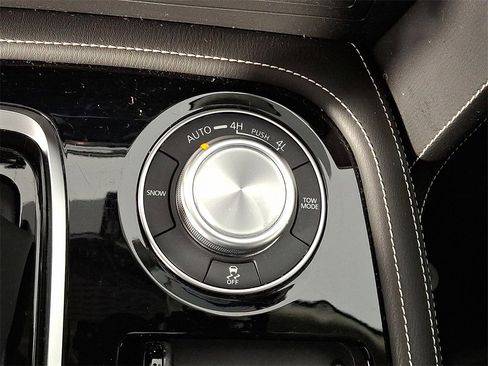 Certified 2024 INFINITI QX80 Premium Select w/ Cargo Package image 28