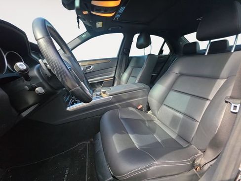 Used 2015 Mercedes-Benz E 350 4MATIC Sedan image 9