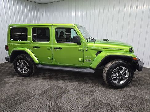 Used 2020 Jeep Wrangler Unlimited Sahara w/ Uconnect 4C Nav & Sound Group AWD/4WD image 1