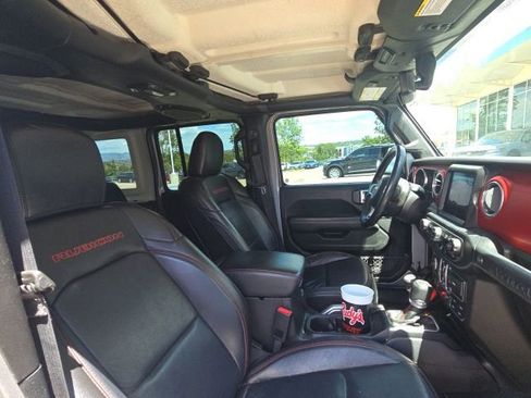Used 2018 Jeep Wrangler Unlimited Rubicon AWD/4WD image 15