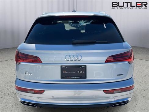 Certified 2025 Audi Q5 2.0T Premium Plus w/ Premium Plus Package AWD/4WD image 6