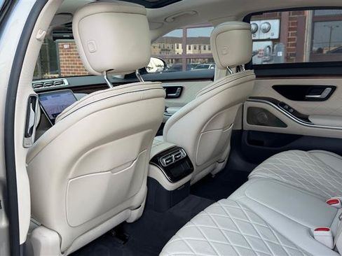 Used 2021 Mercedes-Benz S 580 4MATIC Sedan image 22
