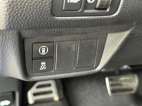 Used 2022 Honda Accord Sport image 29