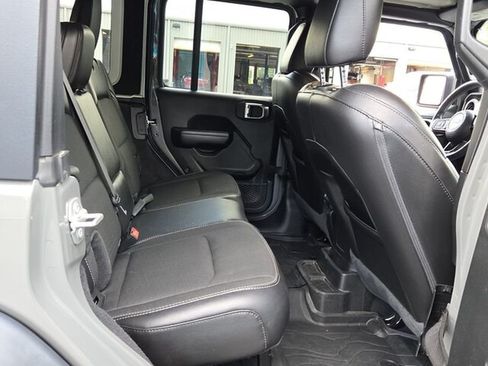 Used 2020 Jeep Wrangler Unlimited Sport AWD/4WD image 16