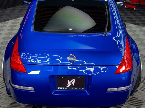 Used 2006 Nissan 350Z Coupe w/ (N93) Cargo Convenience Pkg RWD image 12
