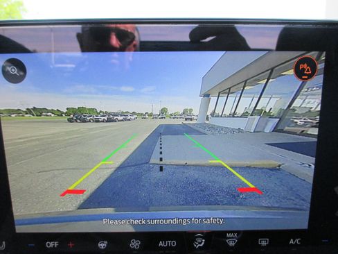 Used 2025 Ford Mustang Premium RWD image 24