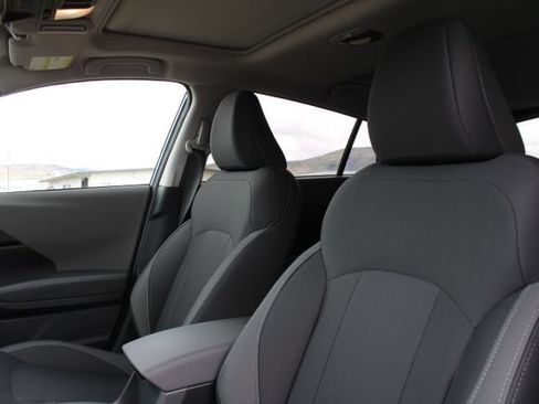 Certified 2026 Subaru Crosstrek 2.5i Premium AWD/4WD image 14