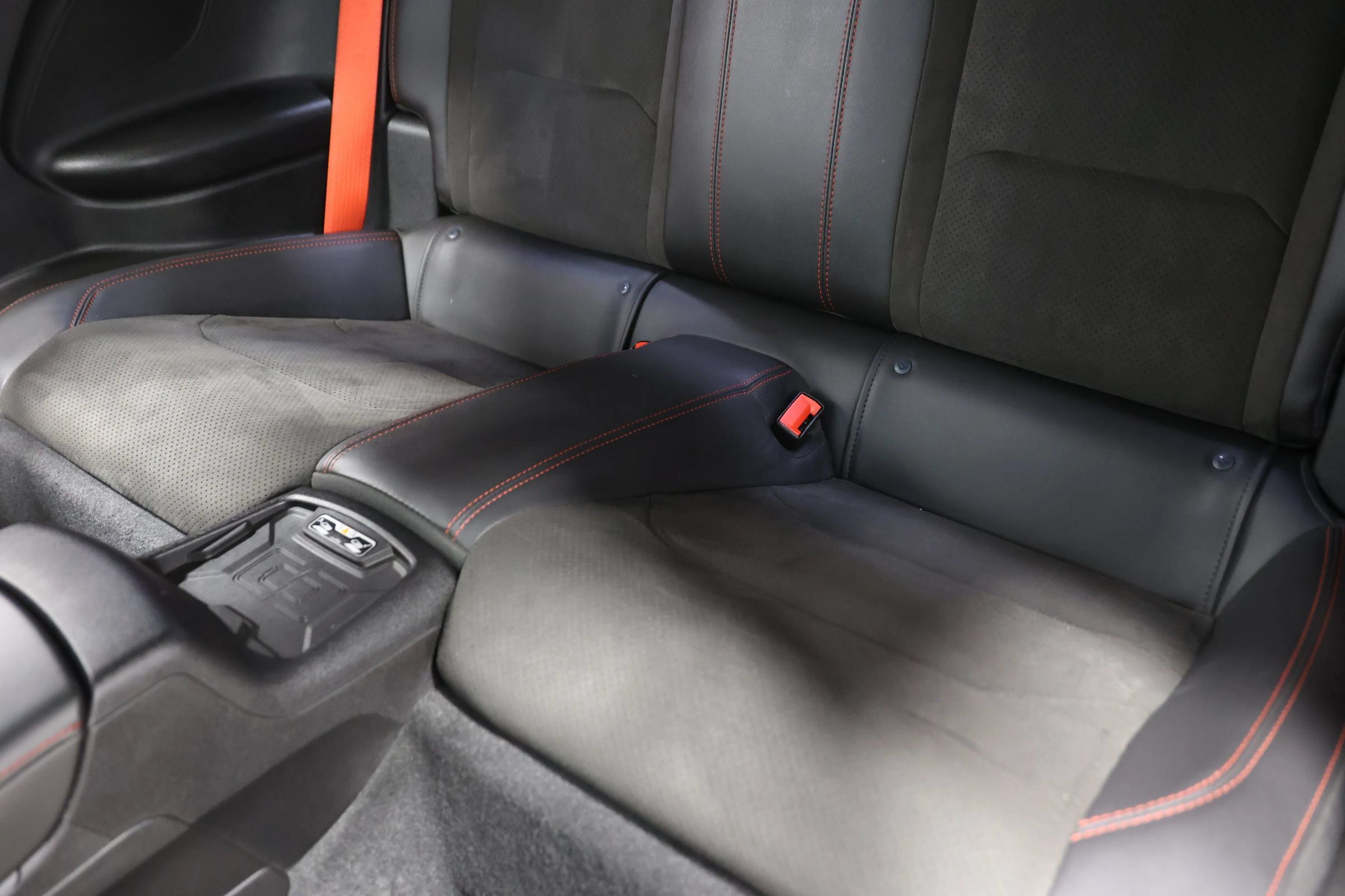 Used 2018 Chevrolet Camaro ZL1 RWD image 56