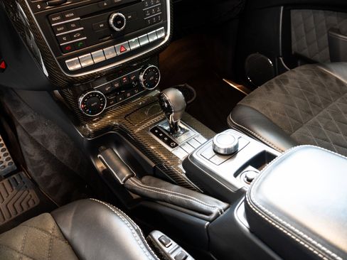 Used 2017 Mercedes-Benz G 550 Squared image 18