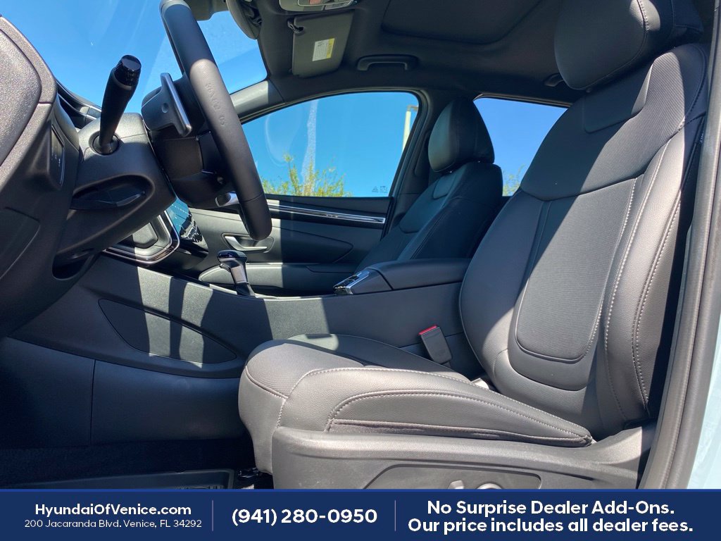 Certified 2024 Hyundai Santa Cruz XRT AWD/4WD image 2