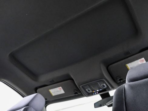 Used 2022 Chevrolet Silverado 2500 LT AWD/4WD image 28