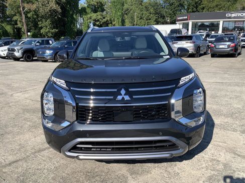 New 2025 Mitsubishi Outlander SEL image 7
