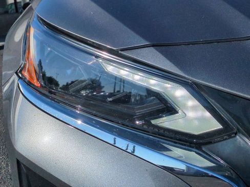 Used 2024 Nissan Altima 2.5 SV image 10