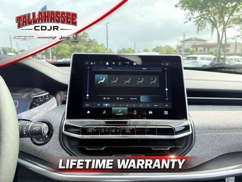 New 2026 Jeep Compass Latitude AWD/4WD image 24