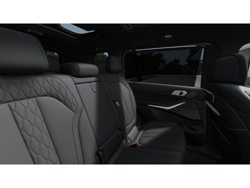 New 2026 BMW X7 M60i w/ Executive Package AWD/4WD image 12