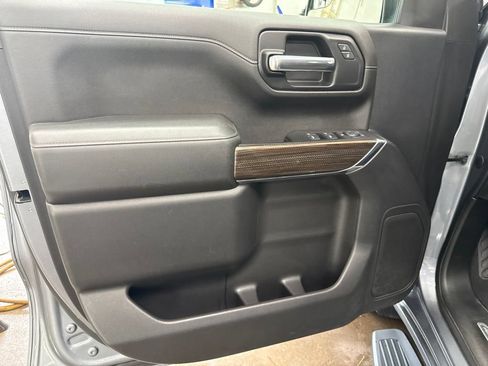 Used 2019 Chevrolet Silverado 1500 LT w/ All-Star Edition AWD/4WD image 20