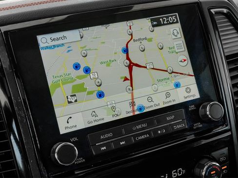 Used 2024 Nissan Titan PRO-4X w/ Pro-4x Convenience Package image 19