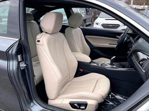 Used 2017 BMW 230i xDrive image 7