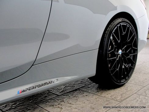 Used 2023 BMW M440i Coupe w/ Premium Package RWD image 9