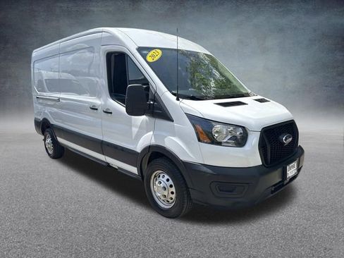 Used 2023 Ford Transit 250 Medium Roof AWD image 4