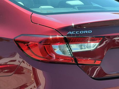 Used 2019 Honda Accord EX-L image 9