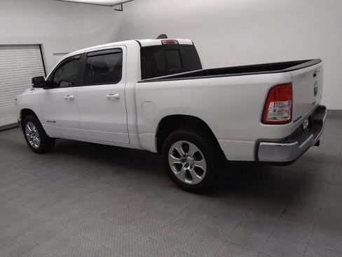 Used 2022 RAM 1500 Big Horn AWD/4WD image 3