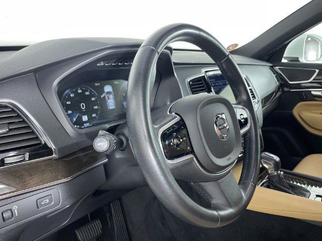 Used 2018 Volvo XC90 T6 Momentum AWD/4WD image 27