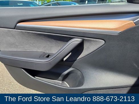 Used 2023 Tesla Model 3 Standard Range RWD image 23