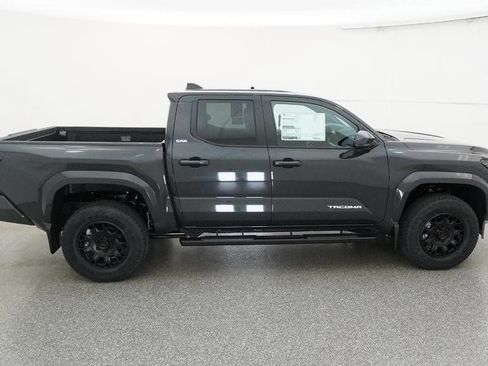 New 2026 Toyota Tacoma SR5 image 11