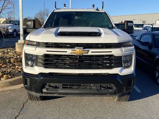 Used 2024 Chevrolet Silverado 2500 Custom w/ Custom Value Package video 2